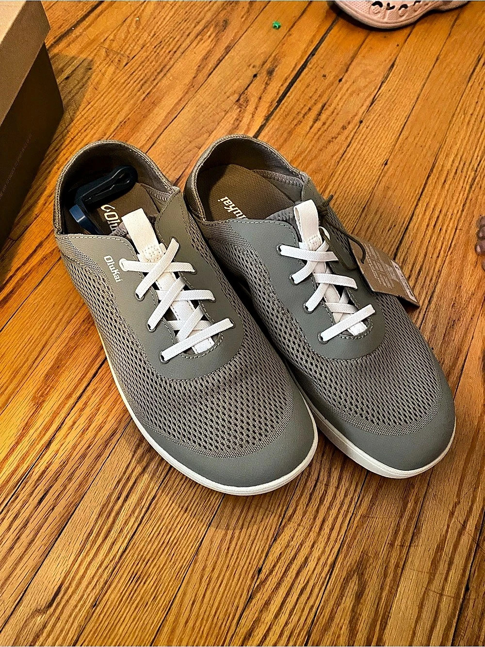 Olukai Moku Pae Gray Sneakers US 12 NWT